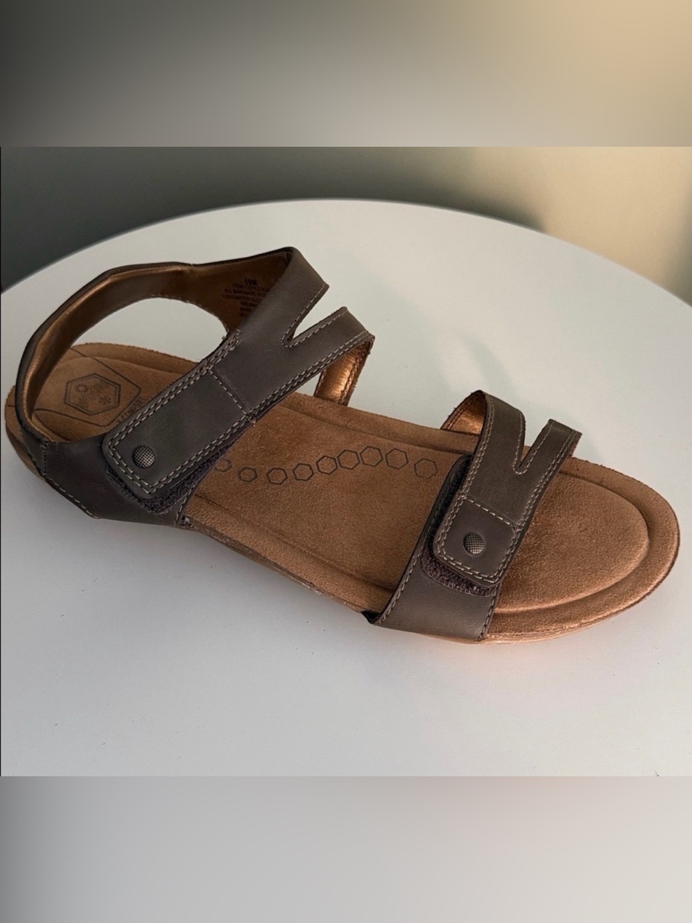 Khombu Ava Ankle Strap Comfort Sandals.
Hook & Loop closure cushioned insole